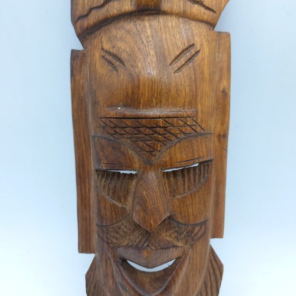 Wood Tribal African Wall Mask - Picture 9 of 11